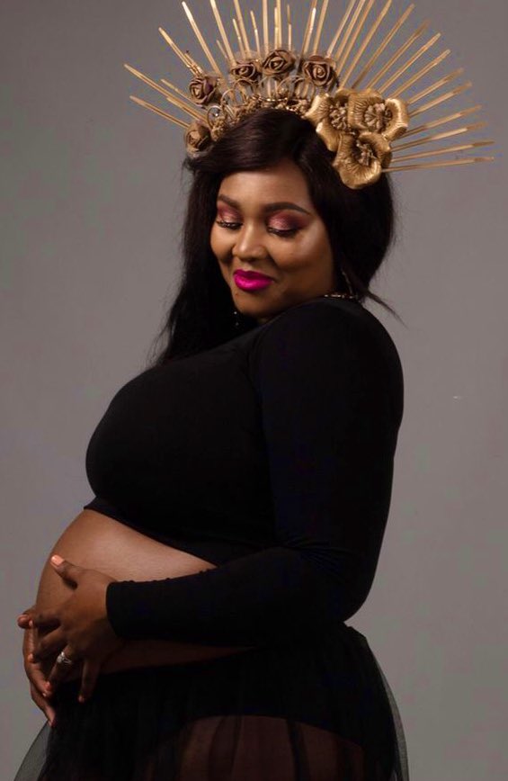 Sibulele_BM's tweet photo. Ndandithe I’d never do a pregnancy shoot ke...
Ithi into: you must never say “never” #lessonstomydaughter https://t.co/kx1aYc5uY4