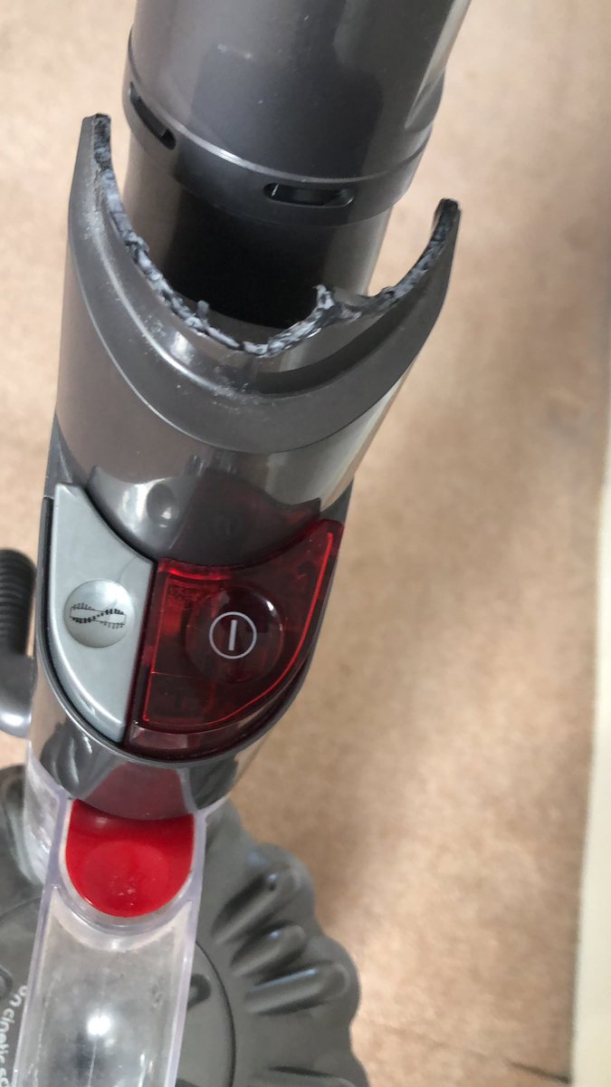 moving house today and look what’s happened to my <a href="/Dyson/">Dyson</a> hoover......... arghhhhh...... any suggestions <a href="/Dyson/">Dyson</a> ? 🆘