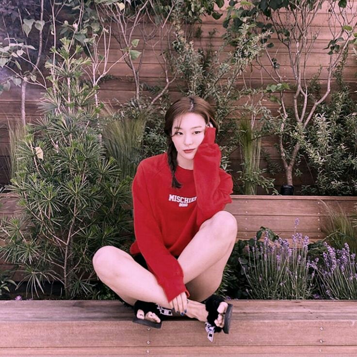 Seulgi🌸 tweet media