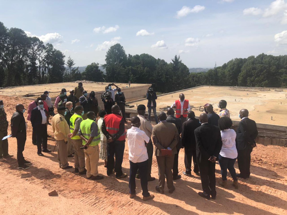 A team of PSs led by Andrew Kamau are in West Pokot County to inspect development projects. Among them is Muruny (Siyoi) Dam Kapenguria water supply project.  Project is divided into 2 components: Scope 1 construction of Siyoi Dam with capacity to provide water to 350,000 people