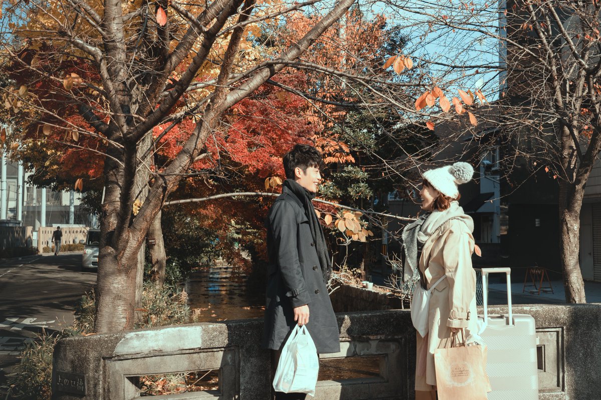 リッツグループ広報部 (@pr_ritz) on Twitter photo 2021-02-24 09:00:01 📺日本初放送中📺 #幸せのエチュード #ホームドラマチャンネル 2/25(木) 深夜2:00~ 【第5話】旅行 1人でできますか? 佳瑩(ジアイン)は1人で旅行することに✈京都を訪れた佳瑩は、財布を無くしてしまい…💦 次回予告▼ youtu.be/EW8B-a1e-10 #孫可芳 #宋柏緯 #子閎/#SpeXial #若是一個人 📺日本初放送中📺 #幸せのエチュード #ホームドラマチャンネル 2/25(木) 深夜2:00~ 【第5話】旅行 1人でできますか? 佳瑩(ジアイン)は1人で旅行することに✈京都を訪れた佳瑩は、財布を無くしてしまい…💦 次回予告▼ youtu.be/EW8B-a1e-10 #孫可芳 #宋柏緯 #子閎/#SpeXial #若是一個人