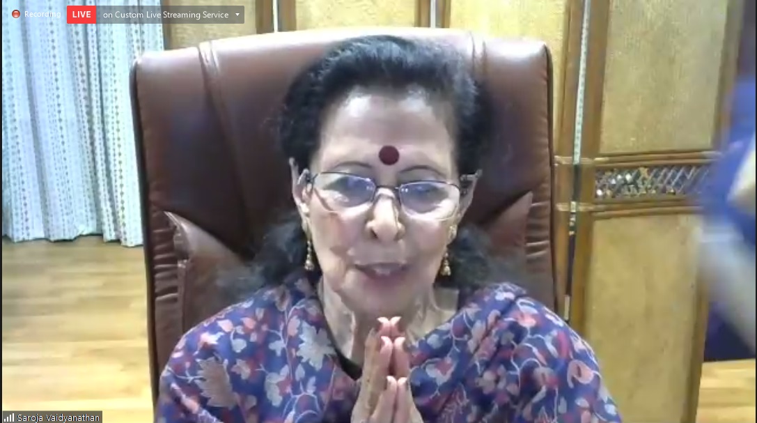 SriSriU's tweet image. Padma Bhushan Saroja Vaidyanathan Ji expressed her happiness to be the Chairman of the Advisory Board of Sri Sri Centre for #AdvancedResearch in #Bharatanatyam and expressed her best wishes for the #research center to reach international heights
#SSUResearchCentre #NEP2020