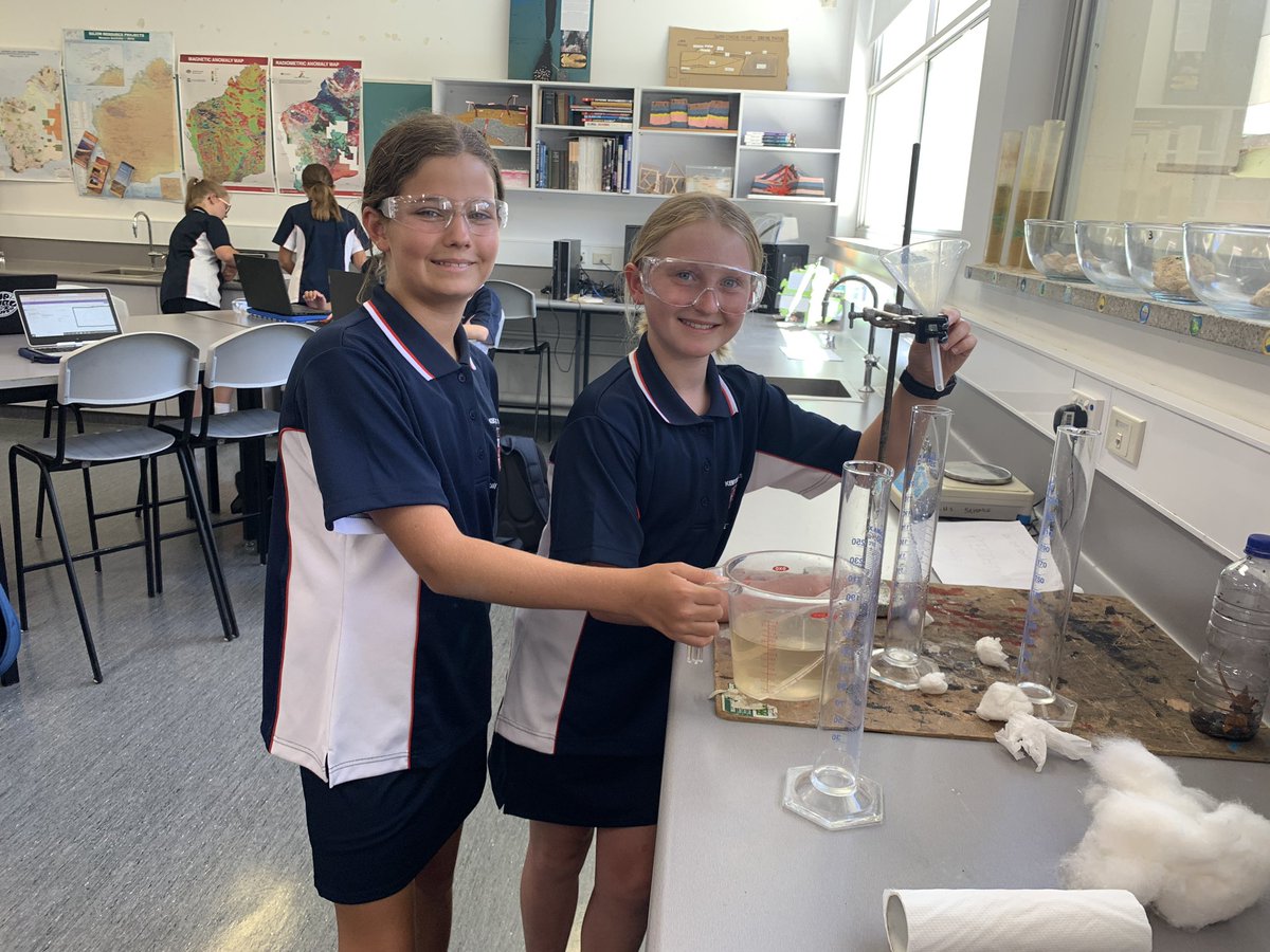 CoRELearnGrow's tweet image. Back with the #metrocore schools @kentstreetshs @JosephBanks_SC engaging with students and watching in awe as they conduct their #steamlearning in #therealclassroom #projectbasedlearning