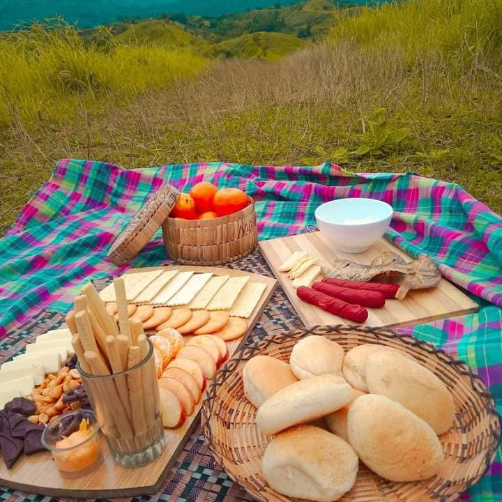 kharizza_coach's tweet photo. Outdoor day-break scenery in a hustle of a day is a must have. Let's enjoy the peaceful ambiance and savor it.
#ECLifeisLite
#AIMGLOBAL https://t.co/dWeJNNAQp5