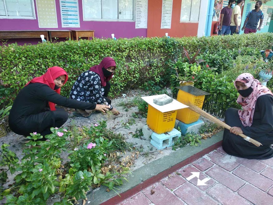 eduGS_09's tweet image. School Cleaning program by staff and Parents, organized by Environmental Club ( 21/02/2021)
@MoEdumv