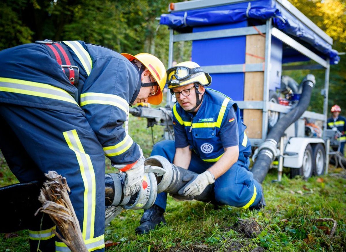 DAREnet is a Practitioner Network to Strengthen Flood Resilience in the Danube Region funded by the European Commission.
The project is active through a Group on the <a href="/CMINE_EU/">CMINE</a> platform which you can join through bit.ly/3jUXGI9 <a href="/DAREnet_EU/">DAREnet</a>