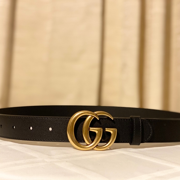 steveharkness5's tweet photo. So good I had to share! Check out all the items I'm loving on @Poshmarkapp #poshmark #fashion #style #shopmycloset #gucci #meettheposher: https://t.co/Ih7gJschoY https://t.co/66l1qHXoQR