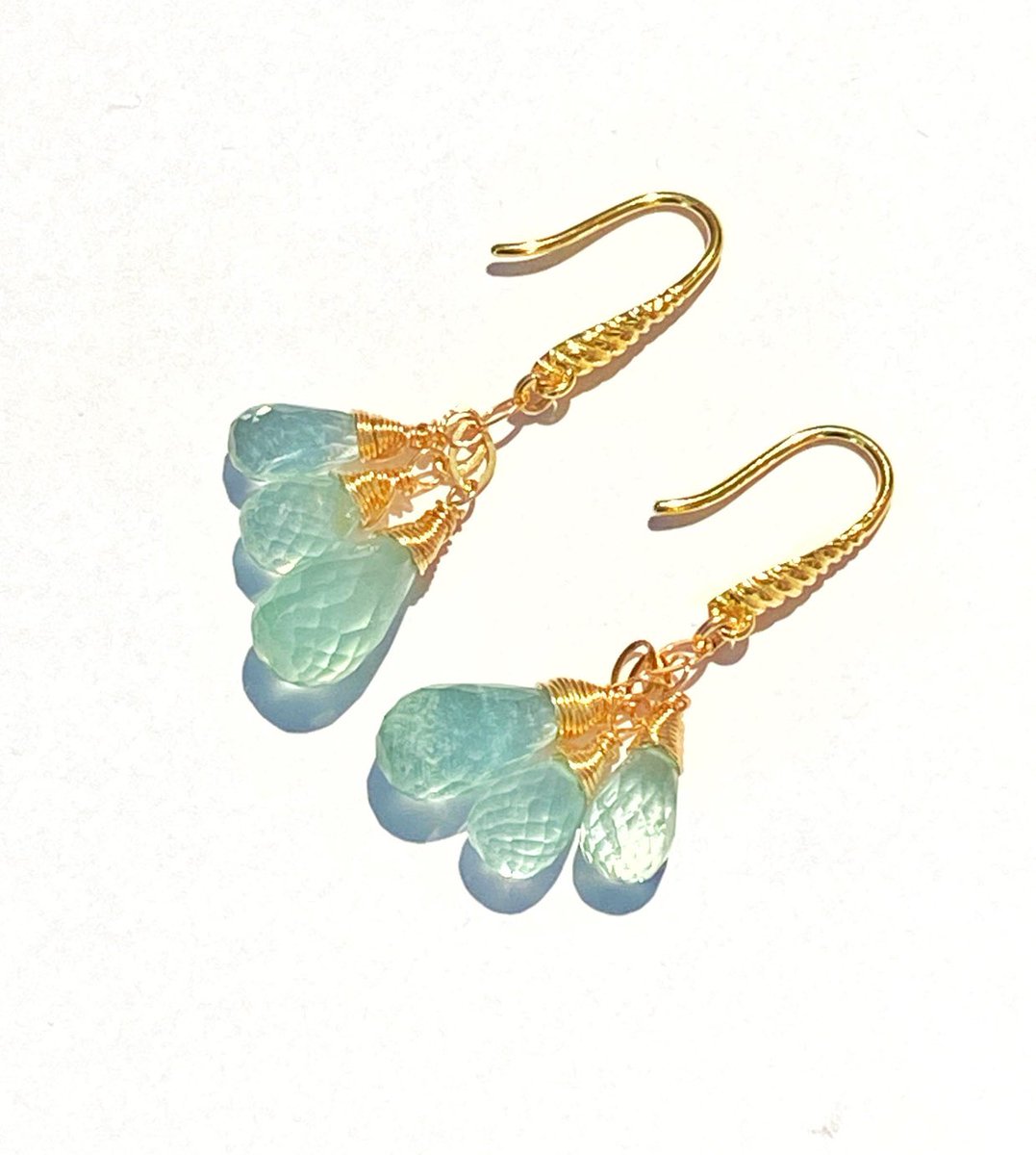 Excited to share the latest addition to my #etsy shop: Aquamarine Earring Mom Gift Statement Earrings Boho Earring Dangle Earring Gift for Her Gold Fill Wire Wrapped Lever Back Teardrop Briolette etsy.me/3bAZKm0
#aquamarineearrings #marchbirthdaygift #giftsforwomen