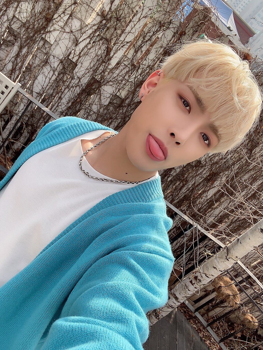 ATEEZofficial tweet picture