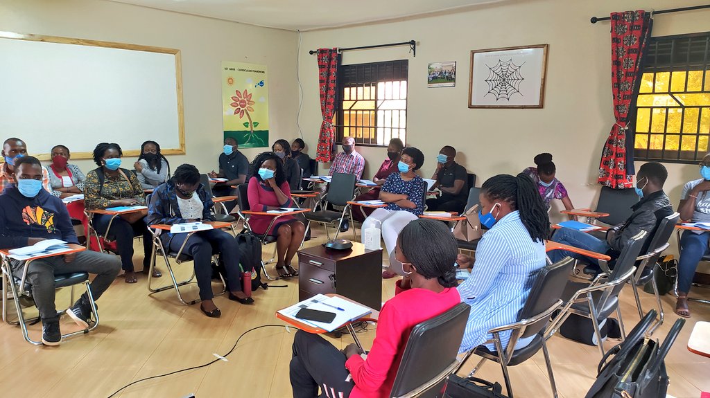 SETSRHRUg's tweet image. Today we kick off the 2 SRHR Certificate Course at the Center of the SRHR, @MakSPH in Kasangati. 

The 2 weeks certificate is targeting SRHR Practitioners from the different sectors. The course is under the SET SRHR Project. 

#OrangeKnowledge