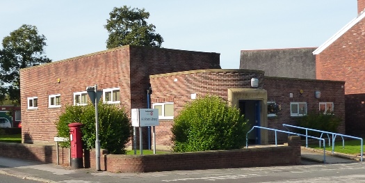 LancsLibraries's tweet photo. JWe are recruiting a Library Officer for #KirkhamLibrary
You will:
be a strong leader
have a love for reading
have excellent communication and digital skills be able to deliver a customer focused service #LancsCCJobs #jobs #LibraryJobs https://t.co/bFUcwWDlCW #Fylde https://t.co/kiprlffW5o