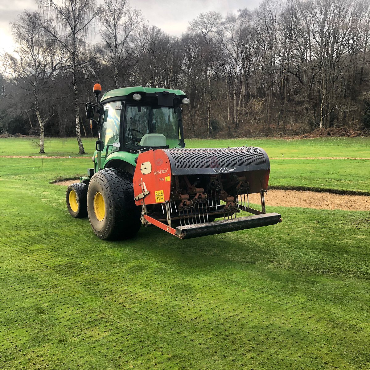 Miles_gkeeper's tweet photo. Out with this beast @ctmTURF @redexim verti-drain greens topped with a dressing and a good brush. #vertidrain #redexim #charterhouse #greenkeepers #ashfordkentgolfclub https://t.co/hprrgufozj