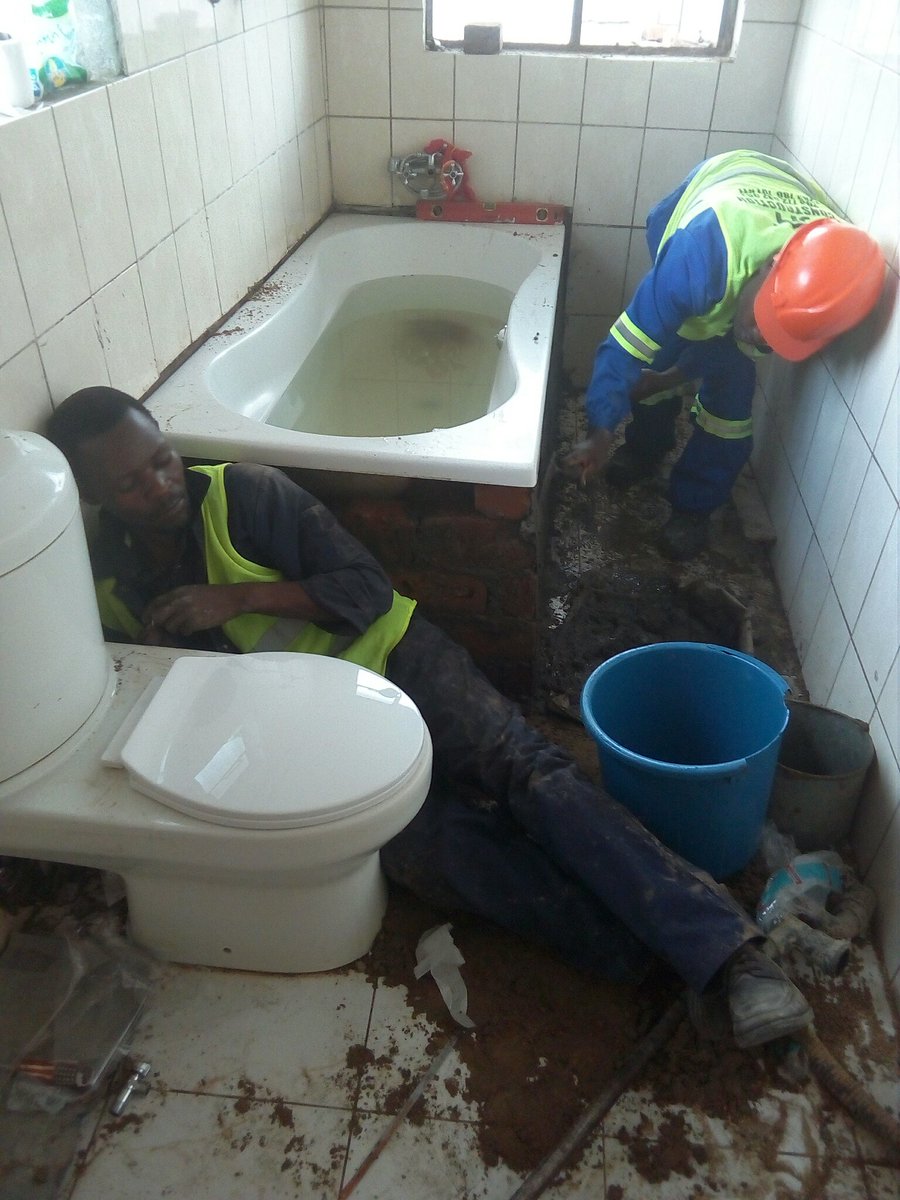 JHConstruction5's tweet photo. JH PLUMBERS +263772542962/+263786701611 https://t.co/V0B5cGfZwj
