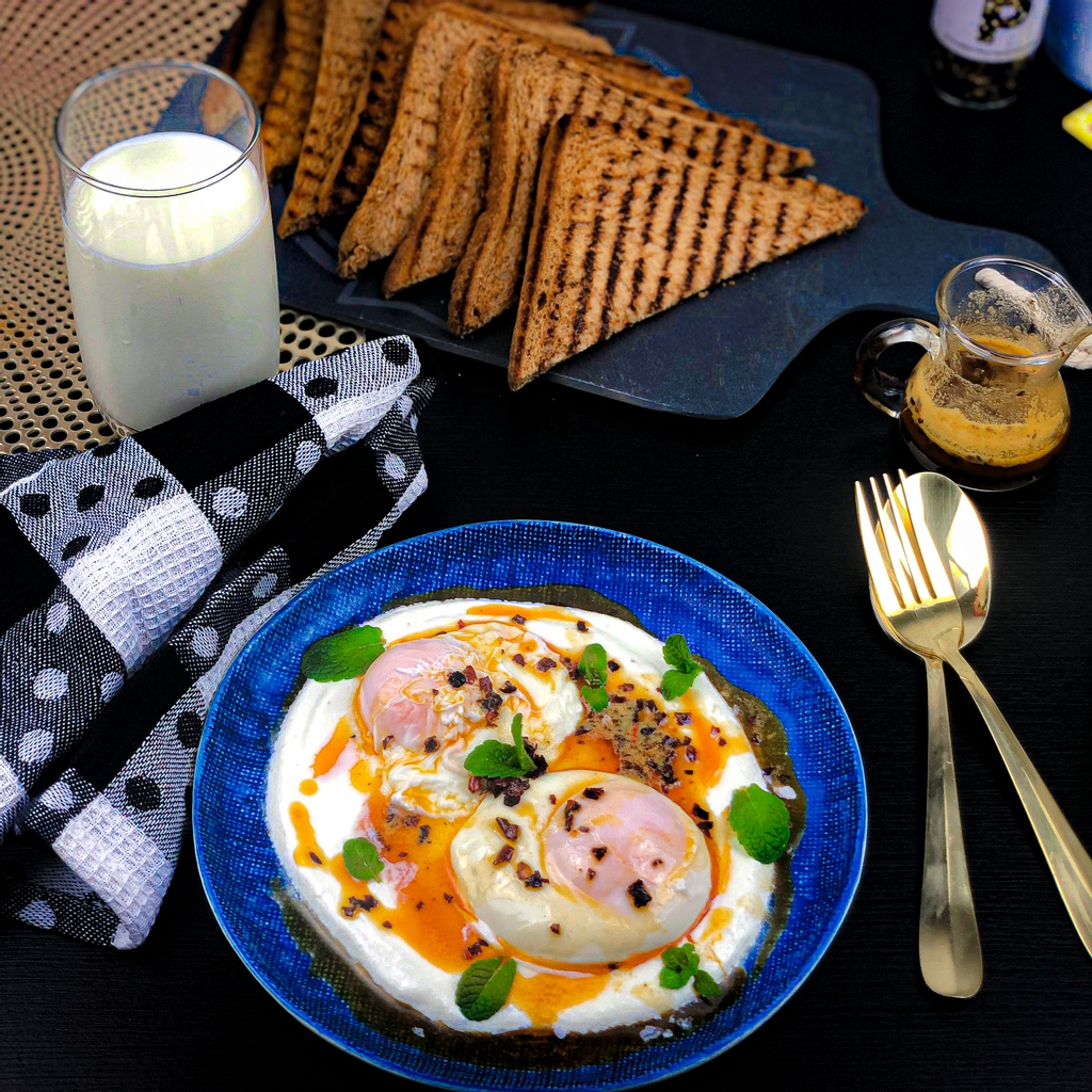 “Çılbır” is a Turkish dish of poached eggs with garlic infused yogurt 

 #breakfast #sydneyeats #sydneybrunch #breakfastinsydney  #sydneyfood #instagood #sydneylife #sydneyfoodshare #foodphotography #homemade #eggsforbreakfast #sydneyfoodie #sydneylocal #sydneyfoodies  #bhgfood