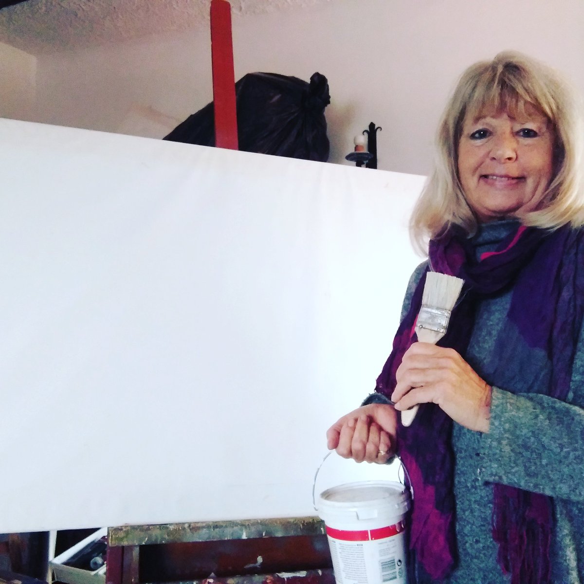Joyfahey's tweet photo. I love the excitement of starting a new painting! #art #acrylicpainting #arts #artist #paintingoftheday https://t.co/JQm8QpY33q