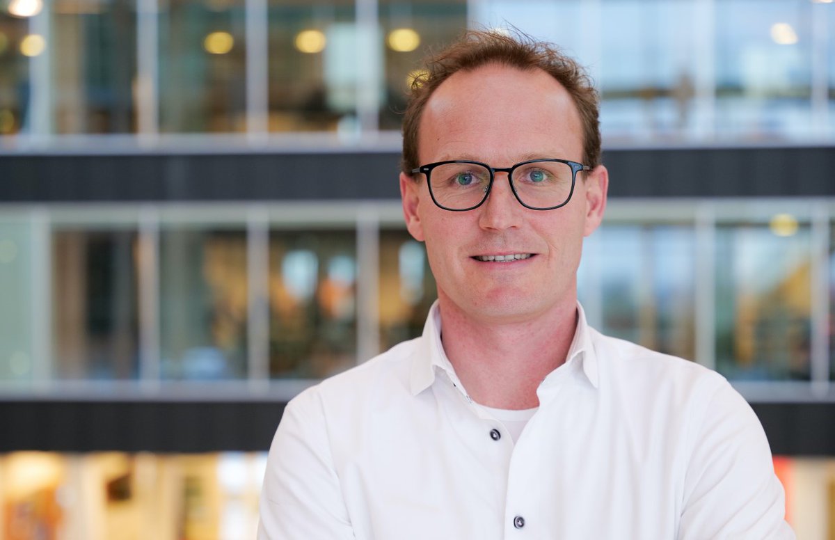 Joep Hoeks is our new CPO! Joep will be in strategic charge of the product lines and completes Exact's eight-person executive team. Welcome Joep! #exact #breakingnews
