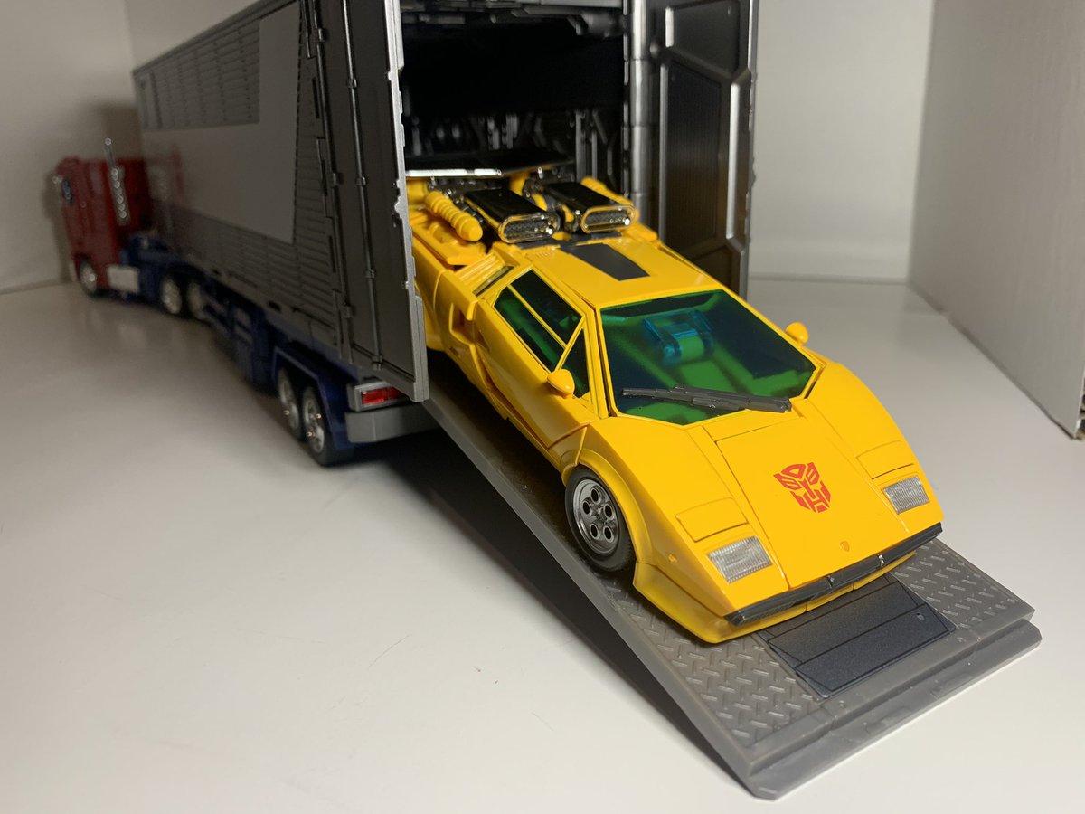 edgy_edgelord20's tweet photo. Sunstreaker photos: 😈😈😈
Part 1 
:
:
:
#masterpiecetransformers #masterpiecesunstreaker #sunstreaker #mp39 #Transformers #toyphotography https://t.co/tajKRIPce7