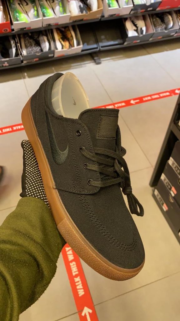 kasut nike sb