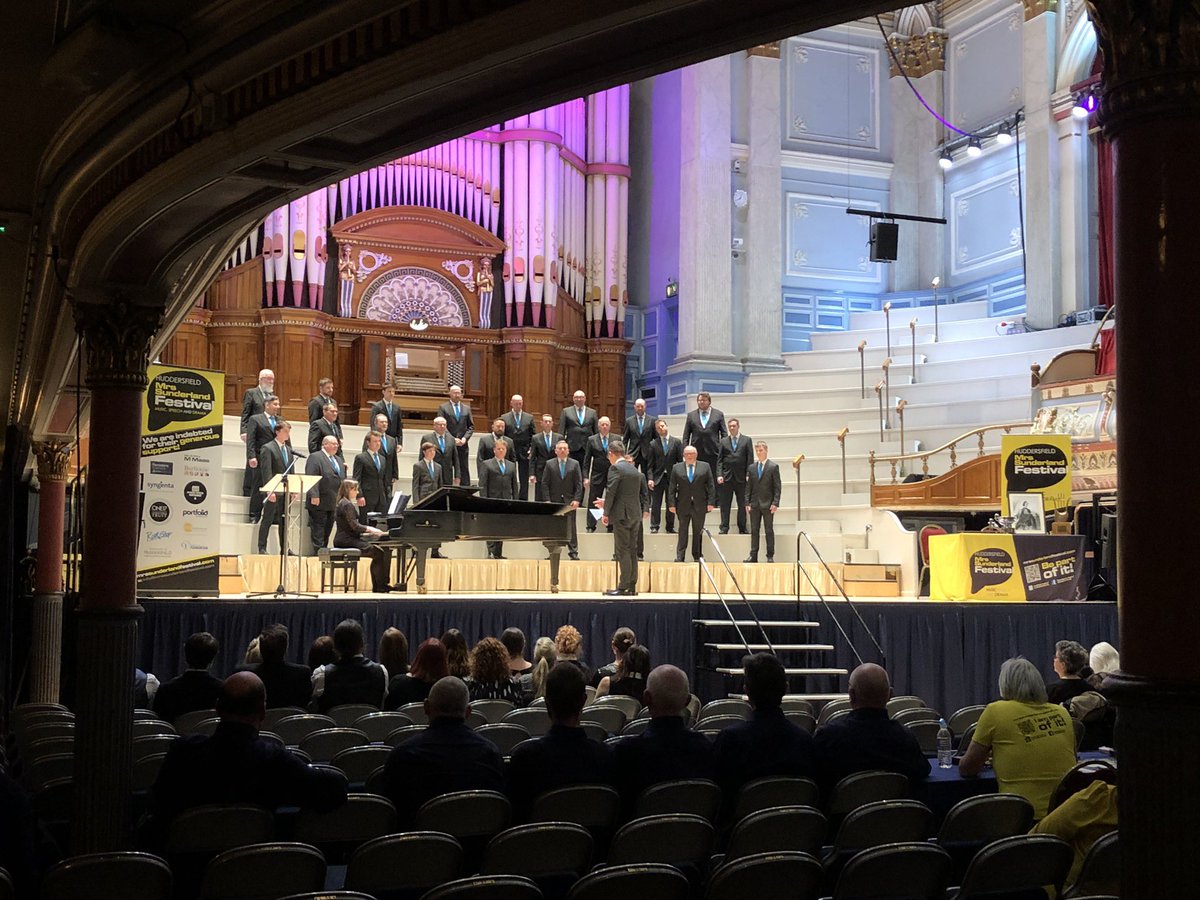 PeterboroughMVC's tweet photo. One year ago today...a great day out at the #huddersfield @MrsSfestival... fantastic #camaraderie, inspiring #performances from the other #choirs, the opportunity to perform at our very best, even some #prizes too! We can’t wait to get back up there...see you all in 2022!! https://t.co/MBJ4kiokRi