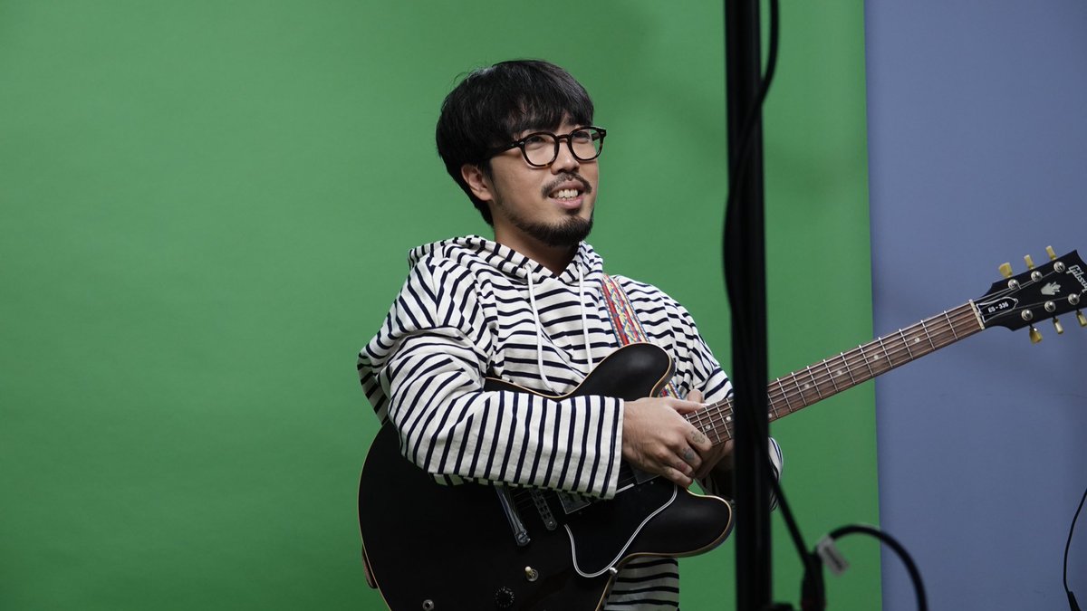 𝘼𝙩 𝙩𝙝𝙚 𝙛𝙞𝙡𝙢𝙞𝙣𝙜 𝙨𝙩𝙪𝙙𝙞𝙤📷

𝙻𝚊𝚖𝚋𝙲 𝚒𝚗 𝚂𝚝𝚛𝚒𝚙𝚎𝚜.

Are you enjoying LambC's new singe 'When my Heart breaks'? If you haven't heard it, Please click the link!

youtu.be/VBGLeuZnGfc

#LambC #램씨 #new #single #Whenmyheartbreaks #pop #rock #music #Kindie