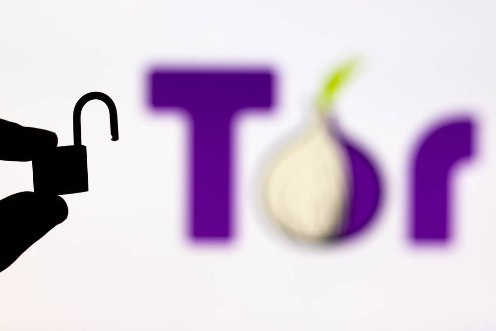 CallevaNetworks's tweet photo. Brave browser leaks visited Tor .onion addresses in DNS traffic, fix released after bug hunter raises alarm https://t.co/udZTcTUxiK https://t.co/8alN3fo8qc
