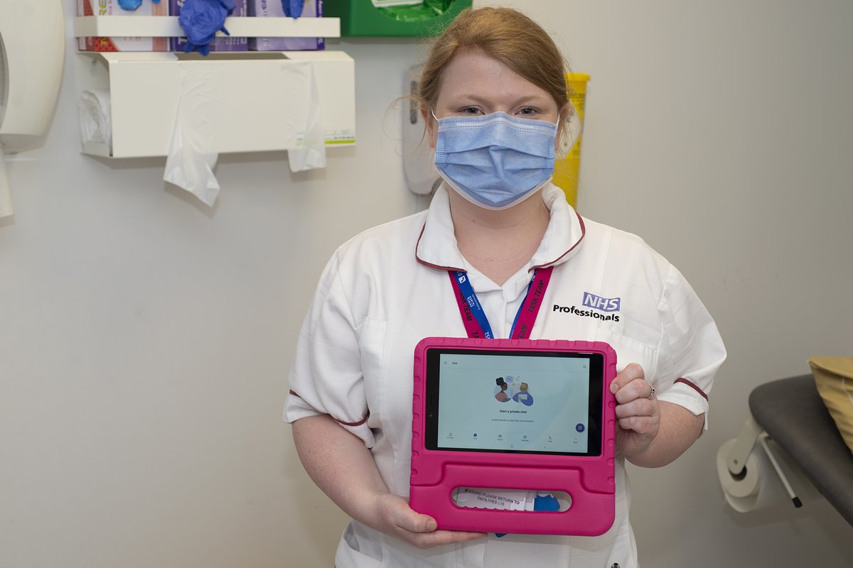 We know how difficult it can be to have a loved one in hospital and not be able to visit. Through our 'virtual visit' service we support  patients to make video calls to their friends and family💻👨‍👩‍👦. For more info, visit: enherts-tr.nhs.uk/patient-visito…