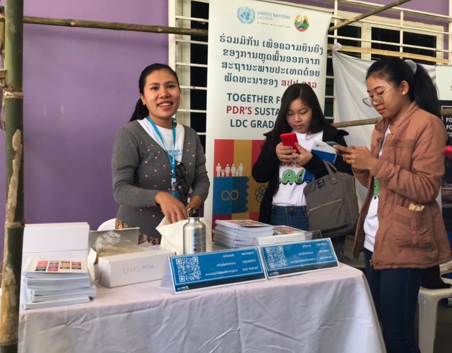 UNVAsiaPacific's tweet photo. "I have been able to help my community, as well as people in the country to access information to ensure their safety from #COVID19. As a UN Volunteer, I'm proud I could use my skills to make an impact in the lives of so many people in Lao PDR" - Susan Sengmanithong, @UNinLaoPDR https://t.co/I0Bu4QDgsr