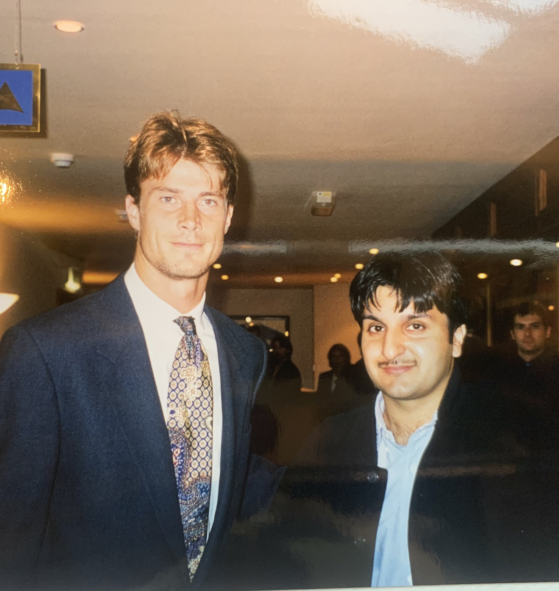 Also wanted to wish our ex player Brian Laudrup a very happy birthday today as well. 