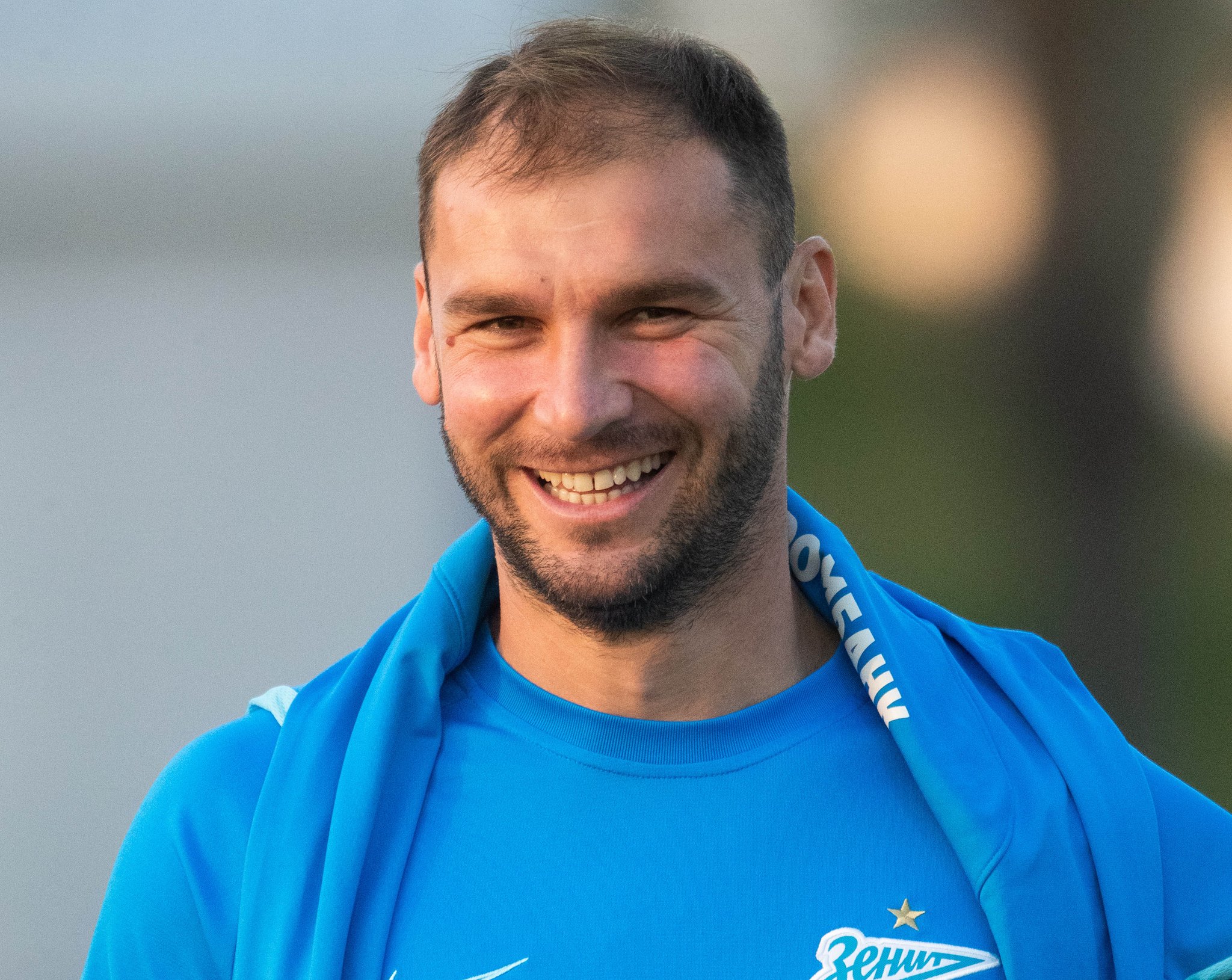 Happy birthday Branislav Ivanovic, have a great day!  