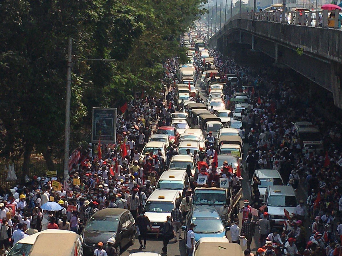 Tens of thousands of anti-military regime protesters gather at Yangon’s Hledan junction on Monday to participate in the nationwide ‘22222’ general strike.  (Photo: The Irrawaddy) #WhatsHappeningInMyanmar