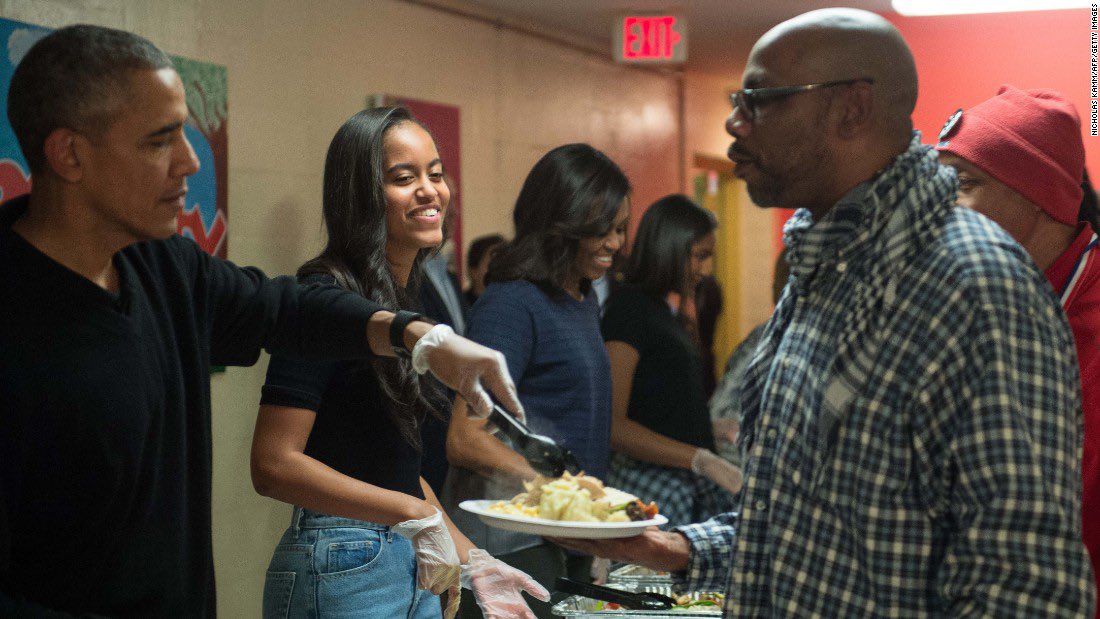 Miriam2626's tweet photo. #SoIWentToCancun because I was exhausted from plotting a coup against my country and my kids ad wife have no empathy toward those less fortunate. Remember when Obama’s spent Thanksgiving at homeless shelter feeding the hungry. Yes, even his kids! https://t.co/X7eBoJXL6Z