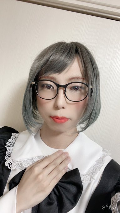 メイドonメガネ 今からゲームするからとりあえず女装してメイドになって&hellip;&hellip;メガネをかせた #女装男子  #男の娘 https://t.co/RQi0qxKsmx<a href="/tag/%E5%A5%B3%E8%A3%85%E7%94%B7%E5%AD%90"class="tags">#女装男子</a><a href="/tag/%E7%94%B7%E3%81%AE%E5%A8%98"class="tags"><span>#男の娘</span></a>
