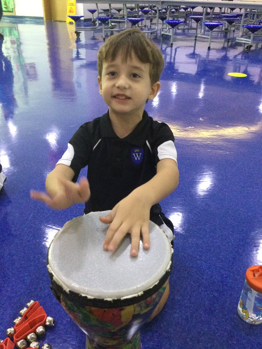 WPS_FS2's tweet image. Today #FS2B have enjoyed adding some sound accompaniments to the different settings in the story of “We’re Going on a Bear Hunt” #WPSFSLiteracy #FS2B