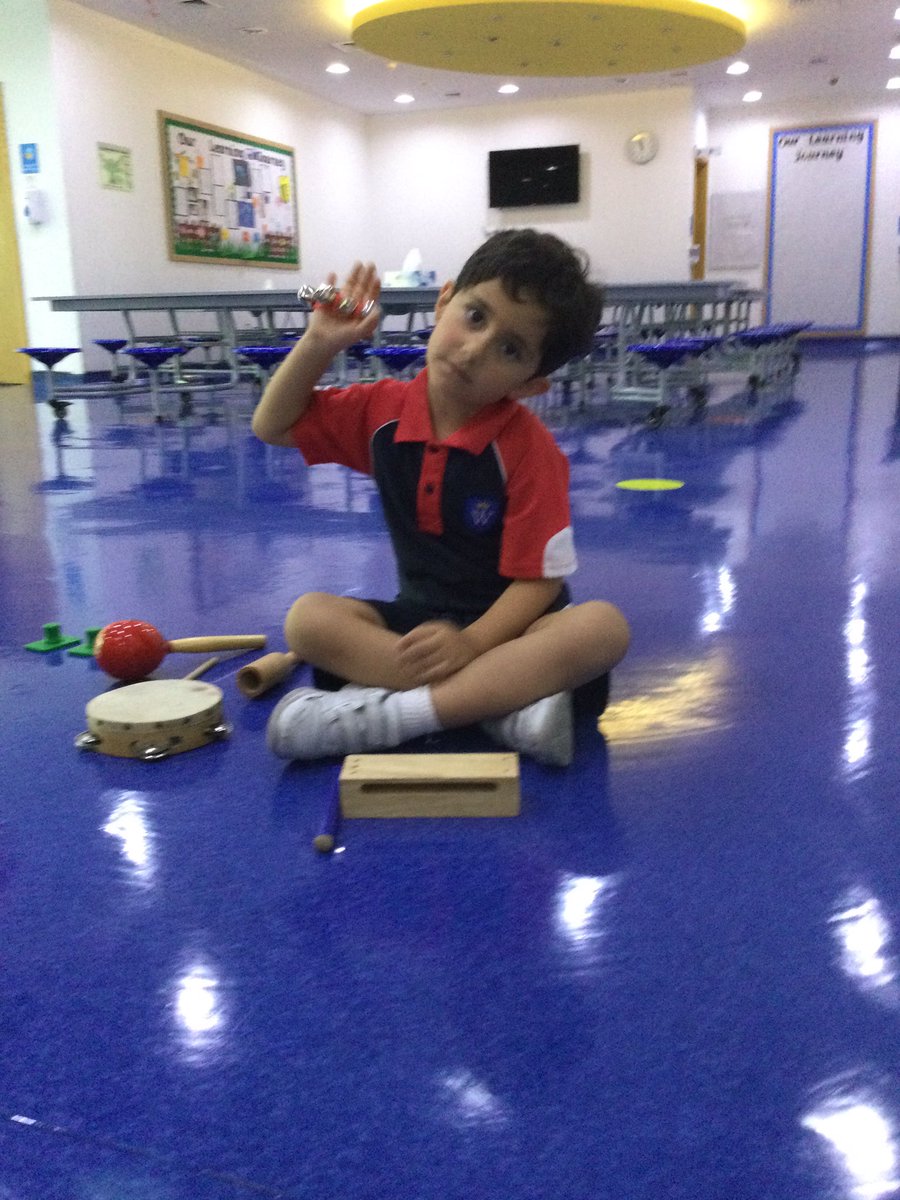 WPS_FS2's tweet image. Today #FS2B have enjoyed adding some sound accompaniments to the different settings in the story of “We’re Going on a Bear Hunt” #WPSFSLiteracy #FS2B