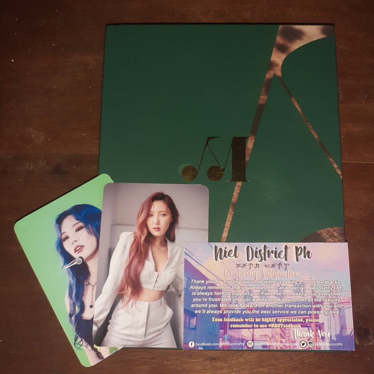 tkt_mashi's tweet photo. My first Mamamoo album arrived today!! Thankyouuu @NielDistrictPh 💚 #NDPFeedback https://t.co/WVxgUZzdbK