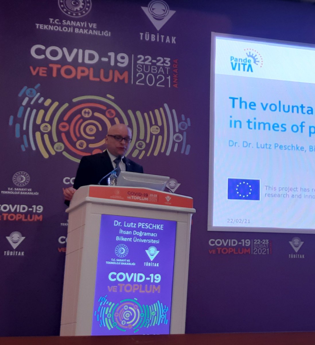 PandeVITA (@pande_vita) on Twitter photo Exciting event: TÜBITAK conference 'COVID-19 and Society' Great honor to present our PandeVITA project after the welcome remarks of <a href="/Tubitak/">TÜBİTAK</a> president Prof. Mandal and <a href="/TCSanayi/">Sanayi ve Teknoloji Bakanlığı</a> Minister Varank. @Life_S_Tech <a href="/OpenEvidence/">Open Evidence</a> <a href="/Aybubf/">AYBÜ İşletme Fakültesi Finans ve Bankacılık Bölümü</a> <a href="/BilkentUniv/">Bilkent Üniversitesi</a> @bilkentcomd <a href="/iserundschmidt/">iserundschmidt</a> Exciting event: TÜBITAK conference 'COVID-19 and Society' Great honor to present our PandeVITA project after the welcome remarks of <a href="/Tubitak/">TÜBİTAK</a> president Prof. Mandal and <a href="/TCSanayi/">Sanayi ve Teknoloji Bakanlığı</a> Minister Varank. @Life_S_Tech <a href="/OpenEvidence/">Open Evidence</a> <a href="/Aybubf/">AYBÜ İşletme Fakültesi Finans ve Bankacılık Bölümü</a> <a href="/BilkentUniv/">Bilkent Üniversitesi</a> @bilkentcomd <a href="/iserundschmidt/">iserundschmidt</a>