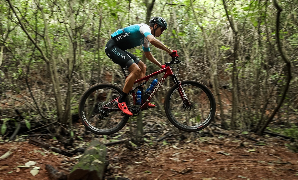Diverge_info's tweet photo. For 2021 @TeamNanoTime will add @TypeDev1 to their name, racing as Team type{DEV} NanoTime. To find out more about the team, consisting of @nicobellsracing, @MattBeers55, @wesselmtb, @Stuart_Marais &amp; @ZandriStrydom as well as their sponsors click here: https://t.co/aM1KY6H9vm https://t.co/spbllyWLkq