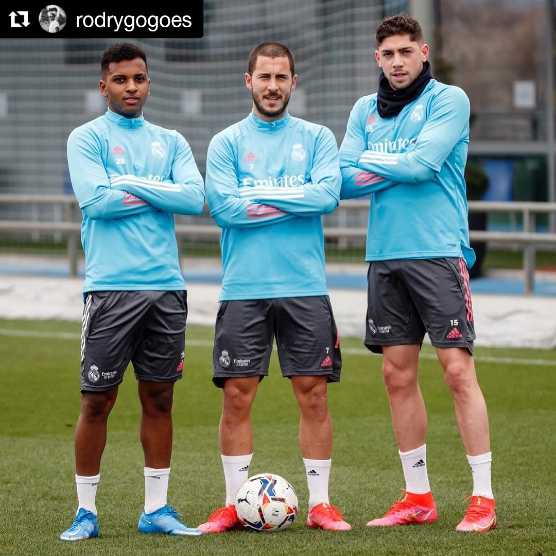 UEFA Champions League tweet media