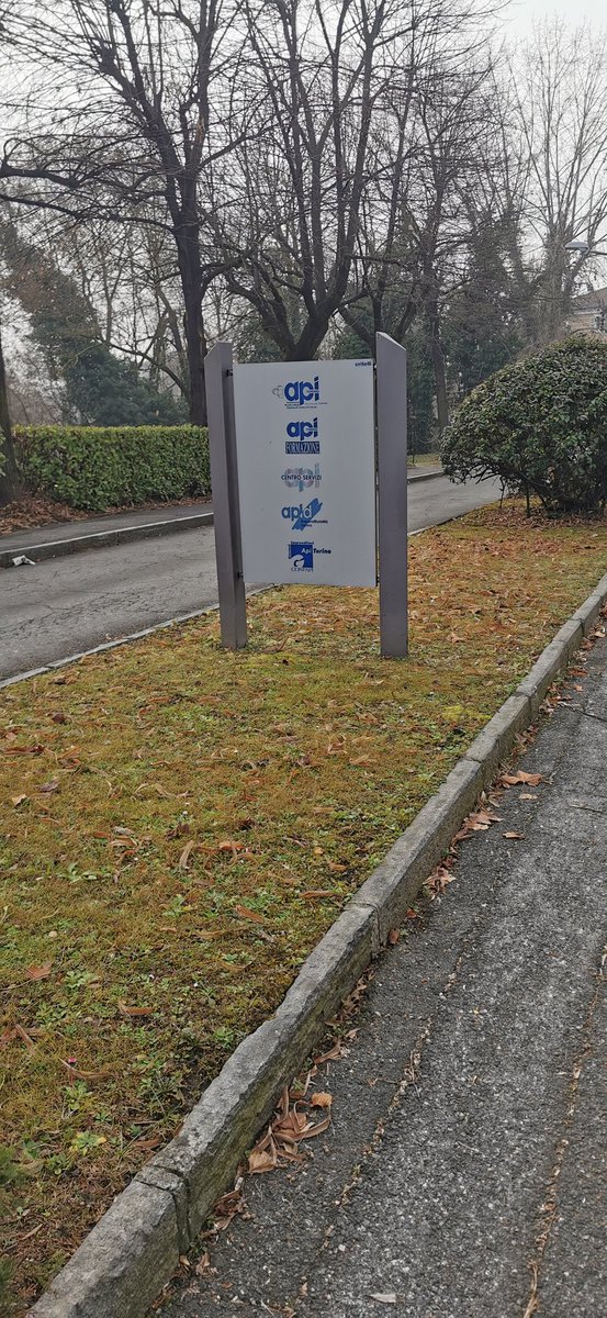 ruffadal1974's tweet image. Collaborazioni e Prospettive

#ruffa #finefoodacademy2018 #apidology