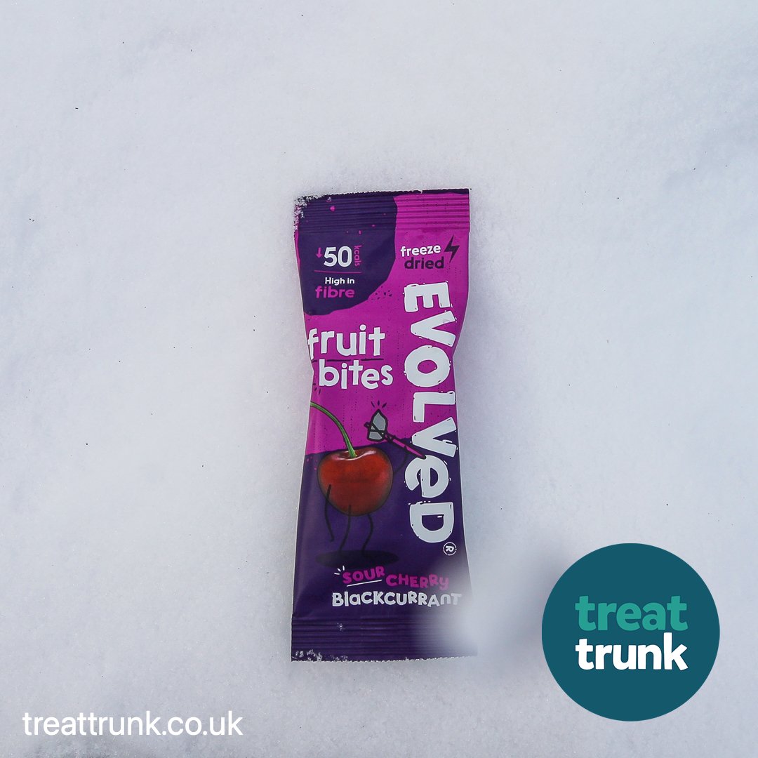 One for our more adventurous subscribers –<a href="/evolvedsnacks/">Evolved</a> Sour Cherry &amp; Blackcurrant added a tangy taste to our February box 🍒
#sourcherry #sourfruit #sour #soursweets #freezedried #realingredients #tastetest #snacks #driedfruits #redberries #cherries #sourcherries #summerharvest