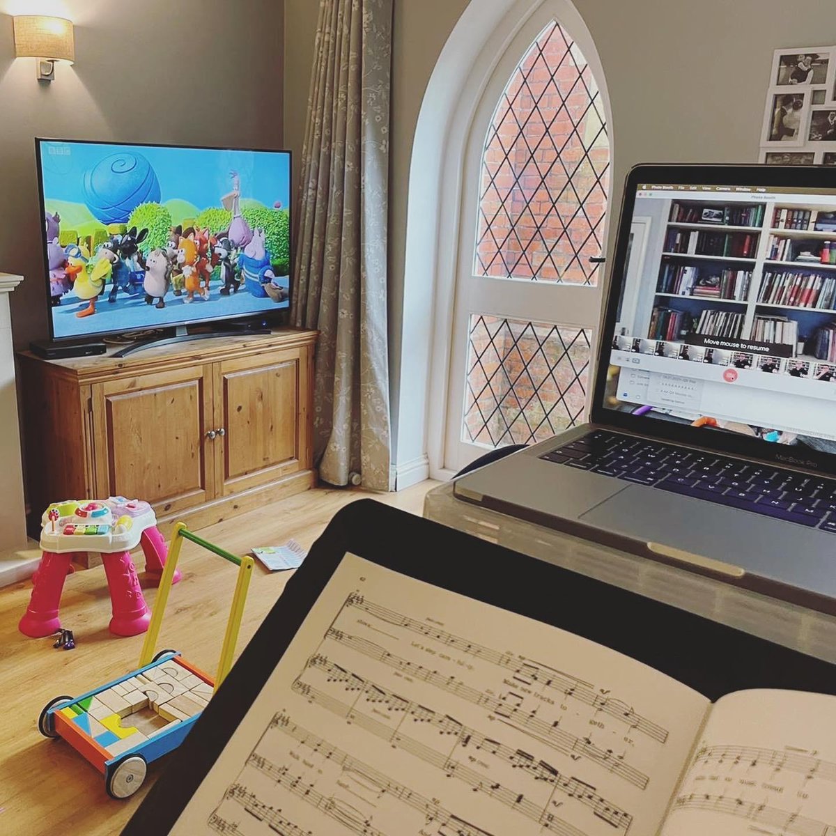 The realities of recording for rehearsals in lockdown... #RecordingWhilstLookingAfterChildren #AlwaysLovedTimmyTime #HardlyAsGlamorousAsItLooksOnScreen #WhatHappensBehindTheCamera