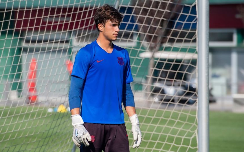 📋 𝐂𝐎𝐍𝐕𝐎𝐂𝐀𝐓𝐎𝐑𝐈𝐀 | 𝘛𝘳𝘪𝘥𝘦𝘯𝘵𝘦 𝘨𝘢𝘭𝘦𝘨𝘰 na @SeFutbol 

➡️ Os galegos @gabriveiga10, Nico González e Coke Carrillo comezan a adestrar hoxe coa @SeFutbol Sub 19 en Marbella  

🔗 buff.ly/37zelNm