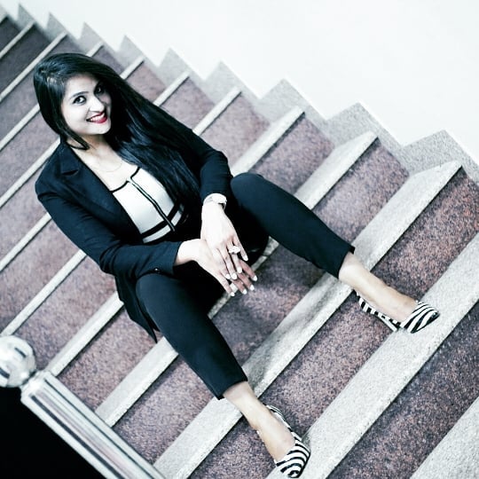 I think confidence goes such a long way with women. A girl who is confident with who she is and she can really flaunt that is really sexy💃.
.
#looks #lookslikefilm #LookStyle #looksgood #lookslike #lookswelove #lookslikefilms #looksharp #looksgreat #looksamazing #heenapatyal