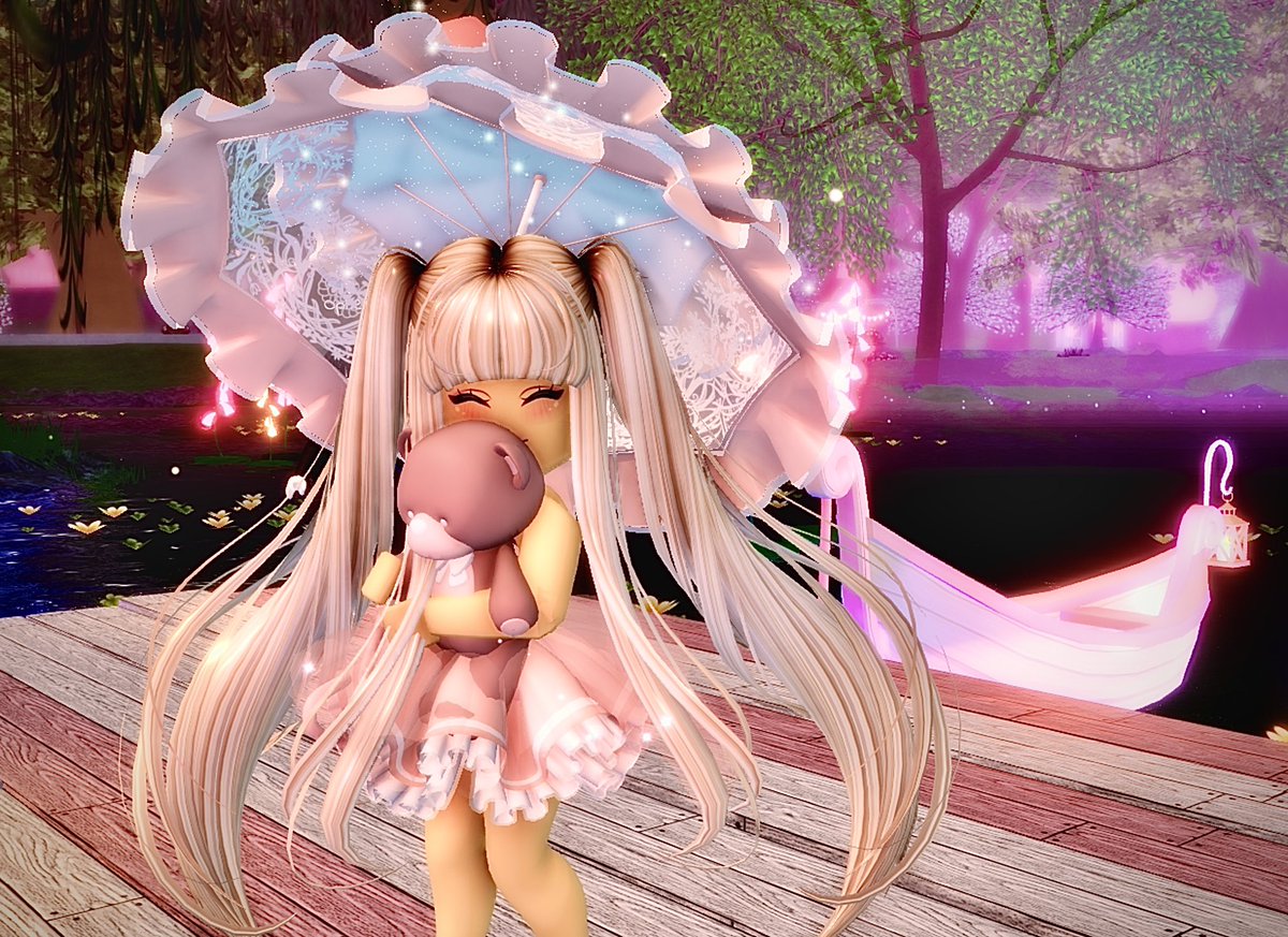 unlcving's tweet photo. Hi I finally posted again?!?!
Ignore tags
@nightbarbie @jamjamjoo @KateKa22
#royalehigh #rhtc #rhedit #rhedits #royalehighedit #royalehighedits #royalehighart #rhart #royalehigharts #royalehighValentines #royalehighdiamond #rhvalentines #royalehighrealm #royalehighupdate #rhpic https://t.co/XkCa5K7WB4