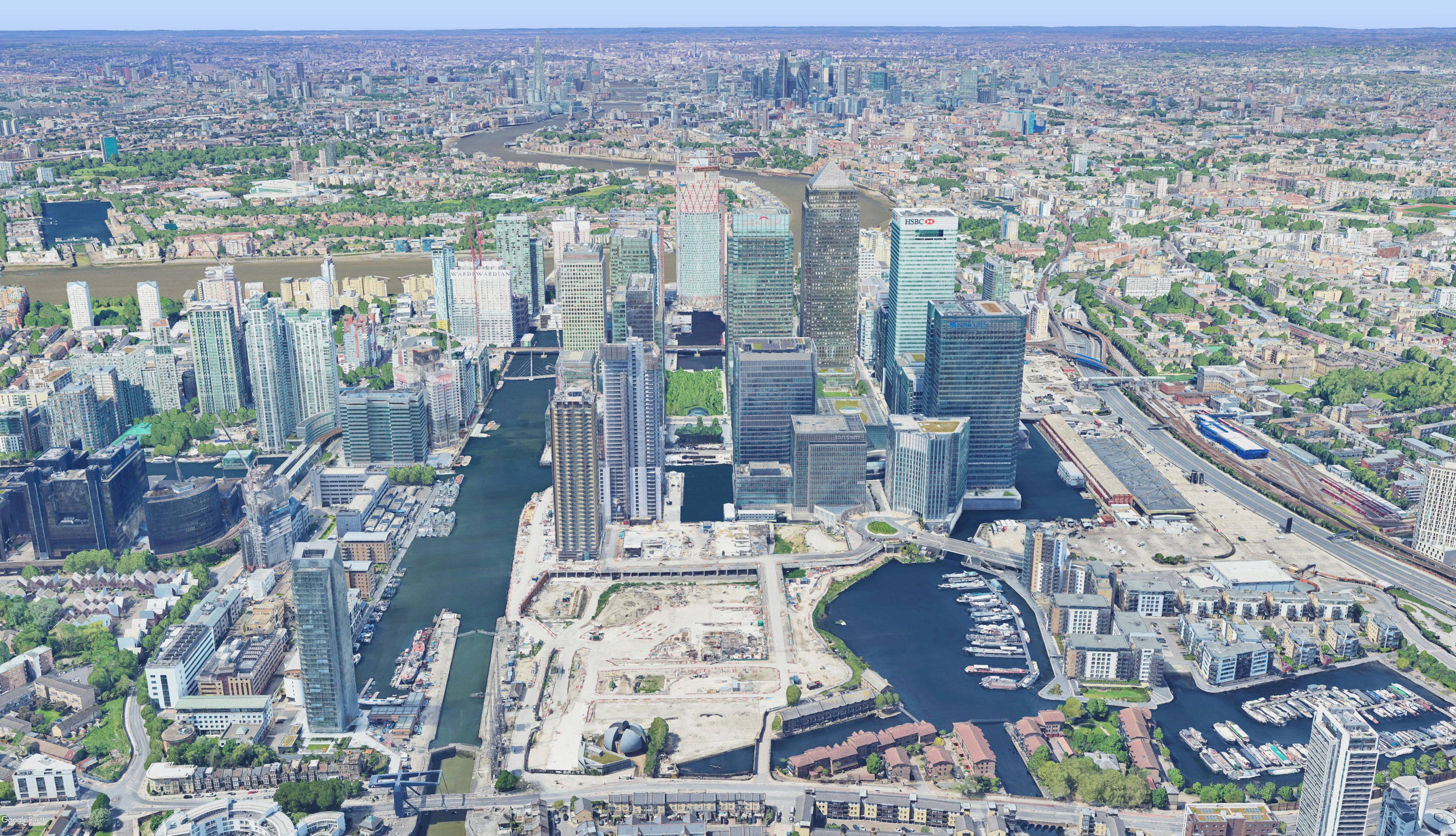 超高層ビル 都市開発研究所の中の人 きりぼうくん 英国 ロンドンの超高層ビル タワーマンションエリア ロンドンの新都心として機能する カナリーワーフ イングランド銀行もあるロンドンの金融街 シティ オブロンドン 87階 高さ310mのザ