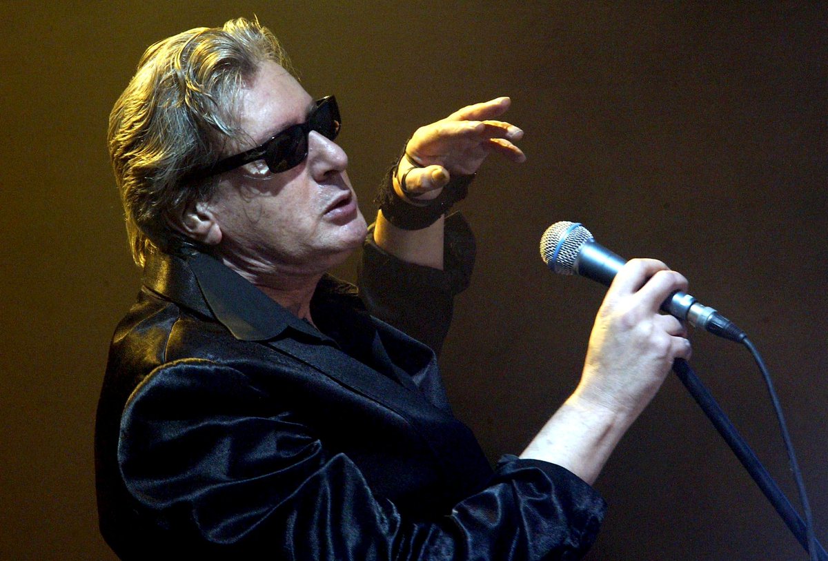 franceinter's tweet image. #AlainBashung nous a quittés il y a 12  ans mais il nous a légué un trésor de 11 titres gravés sur un vinyle qui retrace ses plus belles reprises, enregistrées au cours de sa carrière, certaines en live 🎧⤵️
franceinter.fr/emissions/le-m…