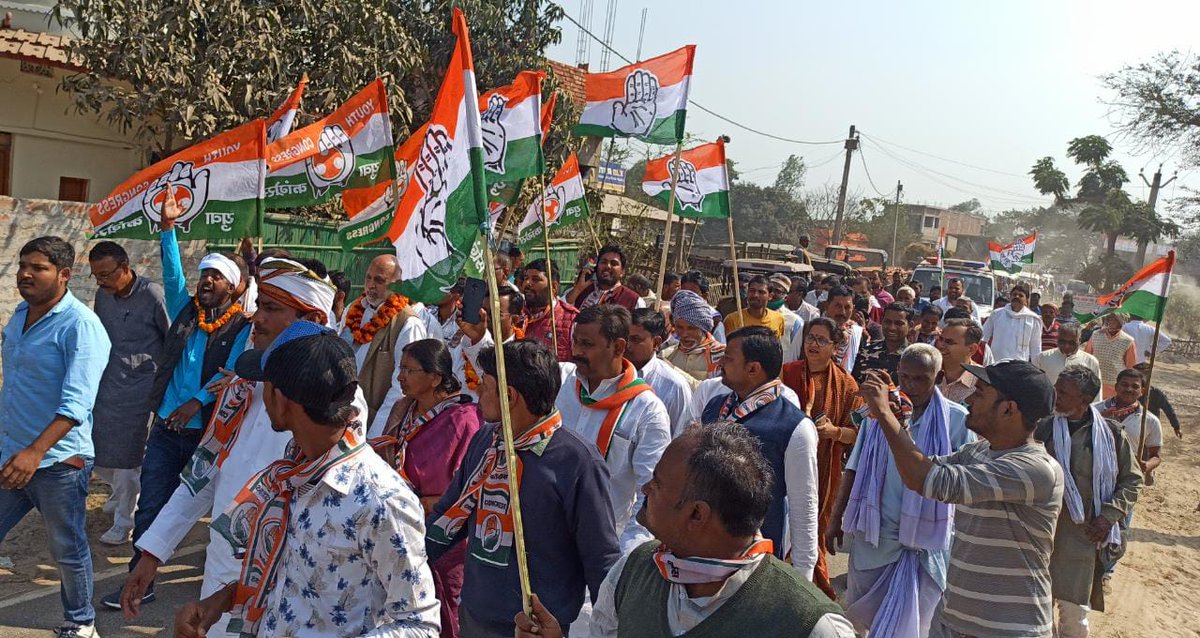बिहार कांग्रेस के प्रभारी श्री @BHAKTACHARANDAS जी का सुपौल जिला के त्रिवेणीगंज प्रखंड में पदयात्रा।