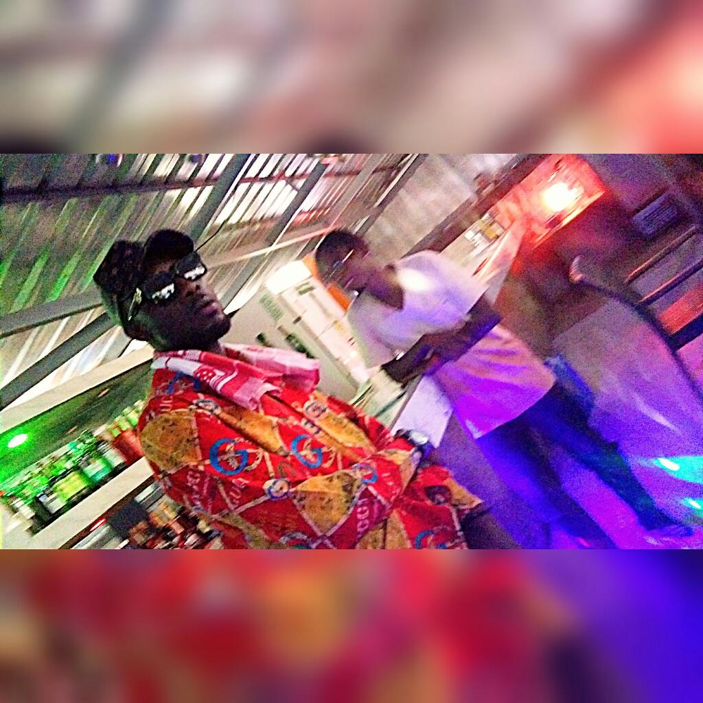 1big_x_'s tweet image. Jos Twitter Hangout #JosTweetIt was massive
Respect to @ChillersKabin for the luv &amp;amp; support
I performed "My Brand" 
Stream on platforms (Link in bio)