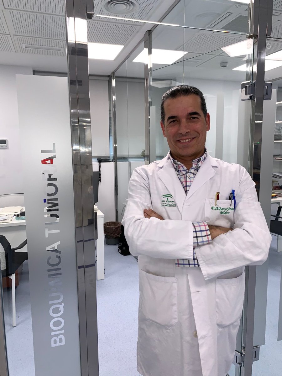 BioquimicaM's tweet photo. El Dr. Barco  @BioquimicaM @HUVMacarena  participa como ponente y moderador del curso: " PAPEL DEL LABORATORIO EN EL CÁNCER DE OVARIO: PREVENCIÓN, DIAGNÓSTICO, PRONOSTICO, TRATAMIENTO Y SEGUIMIENTO" en las próximas XVIII Jornadas del Comité Científico organizadas por la @SEQC_ML https://t.co/IIMyHwRjiT