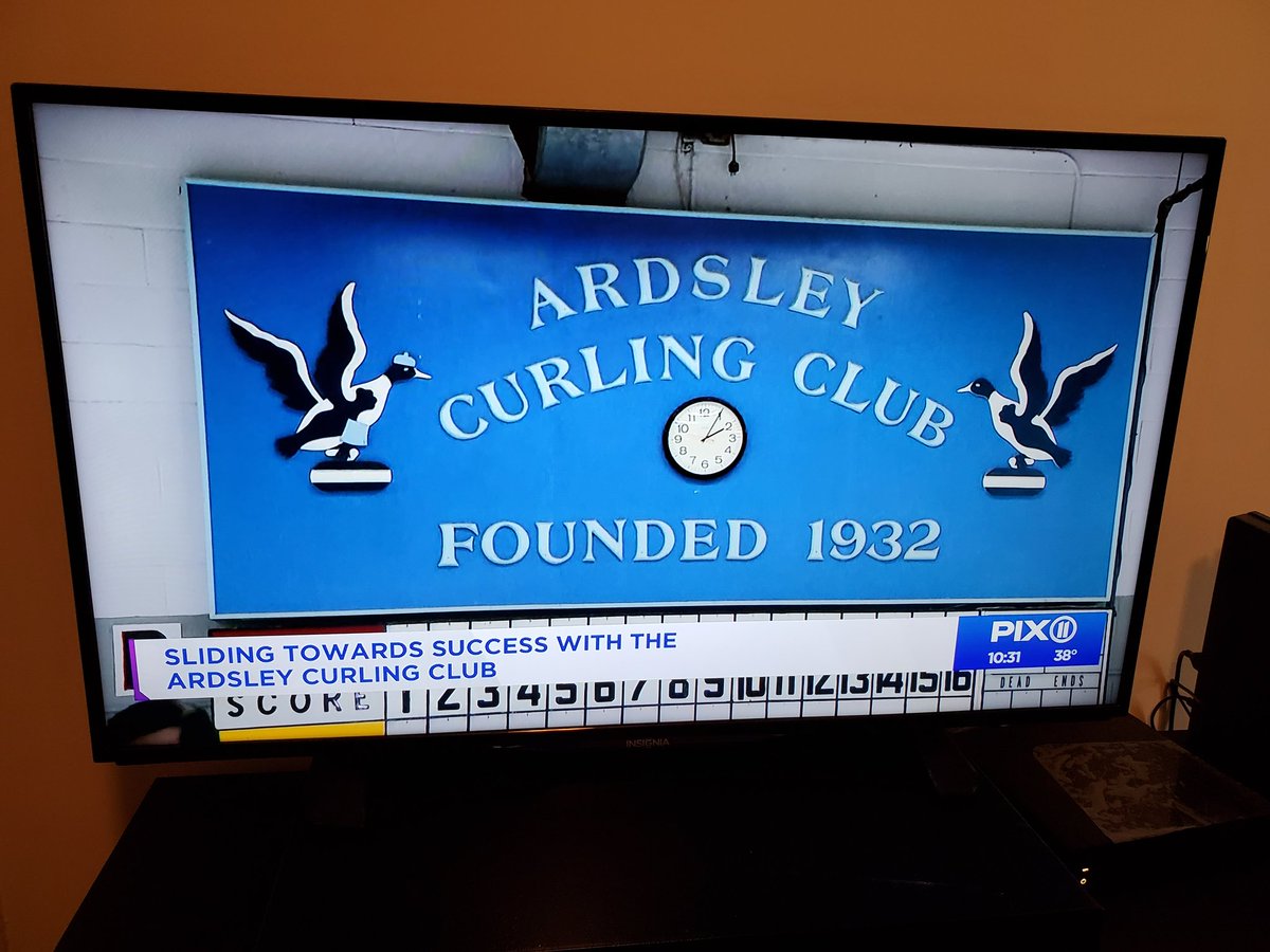 ArdsleyCurling's tweet image. Hey! That&apos;s us! @PIX11News 

@usacurl @GNCC_curling 

#curling #fun #growthegame 🥌 🧹